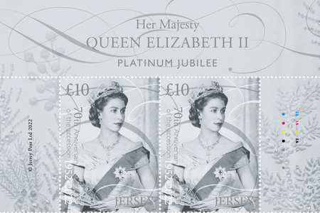 Her Majesty Queen Elizabeth II - Platinum Jubilee - Pair
